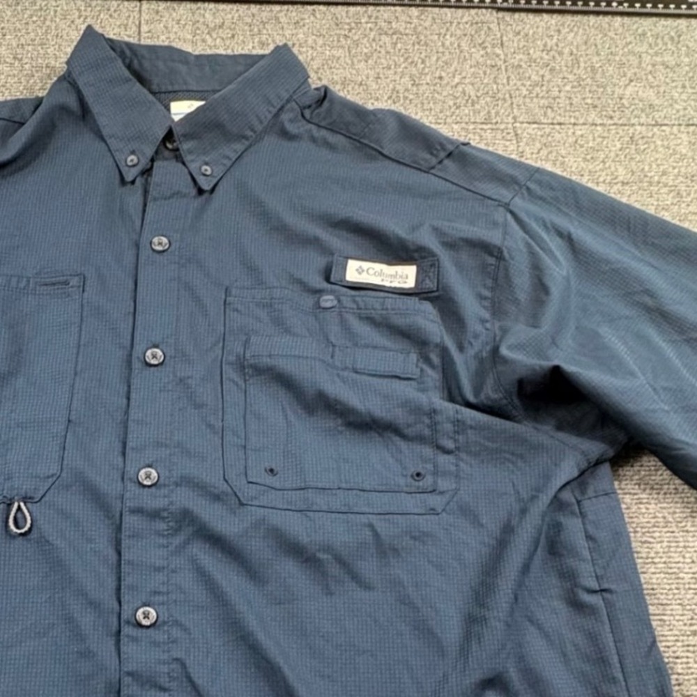 Columbia PFG Mens Large Navy Blue Short Sleeve Fishing Shirt Omni-Shade
